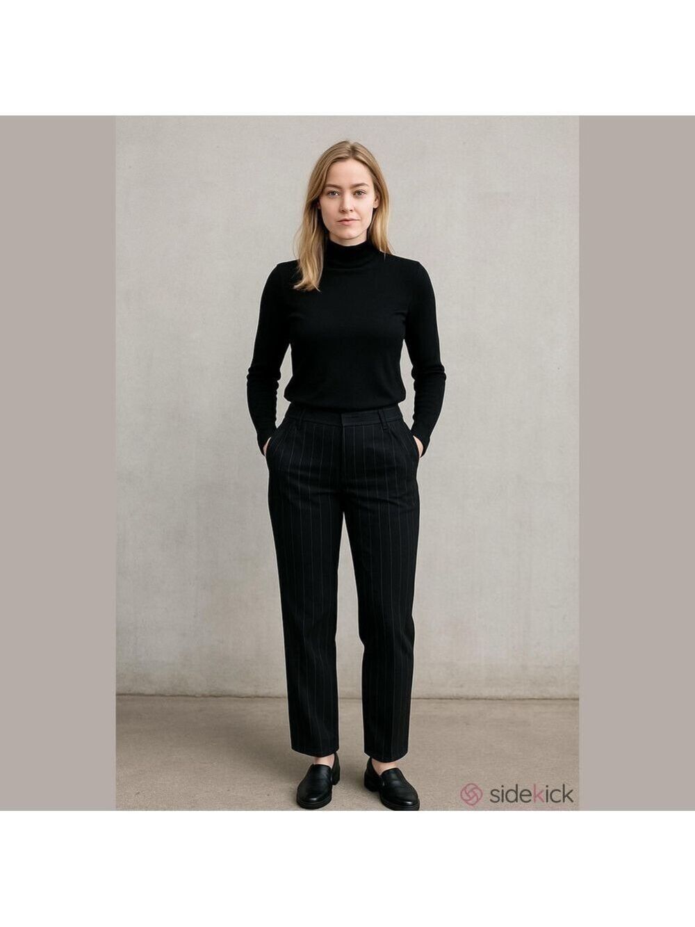 Philosophy Women’s Black Turtleneck Sweater